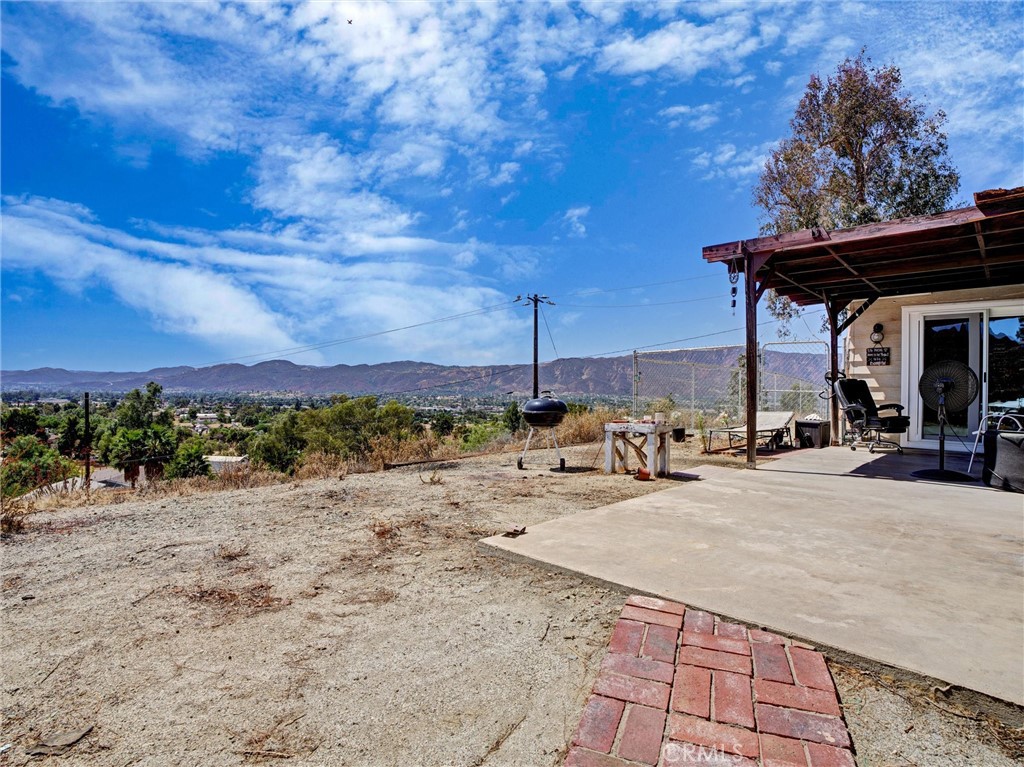 main property photo 24