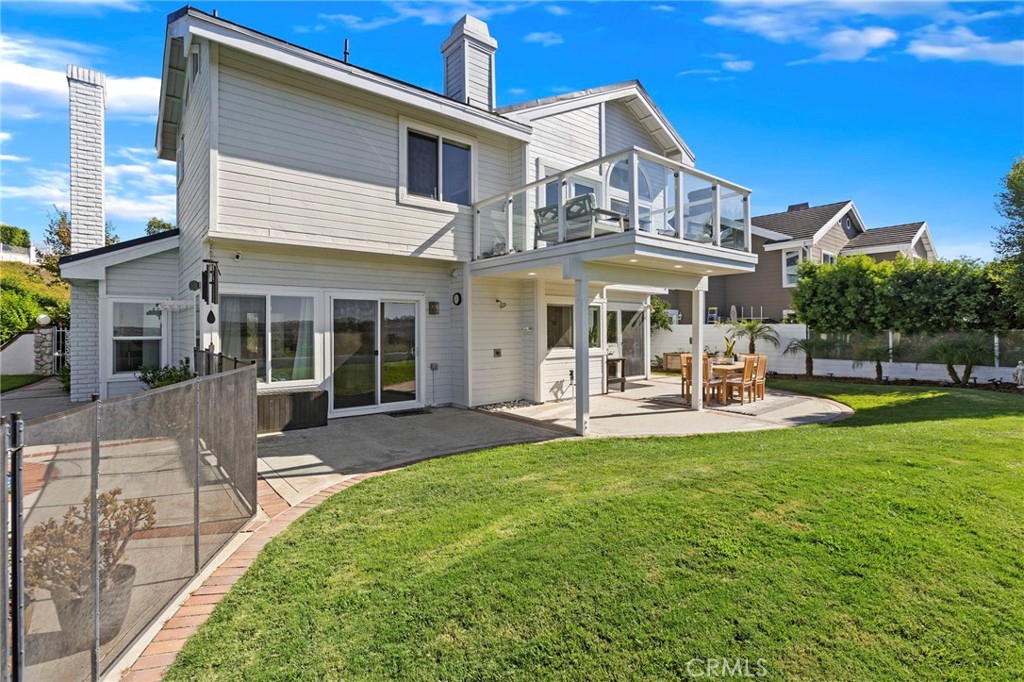 main property photo 40