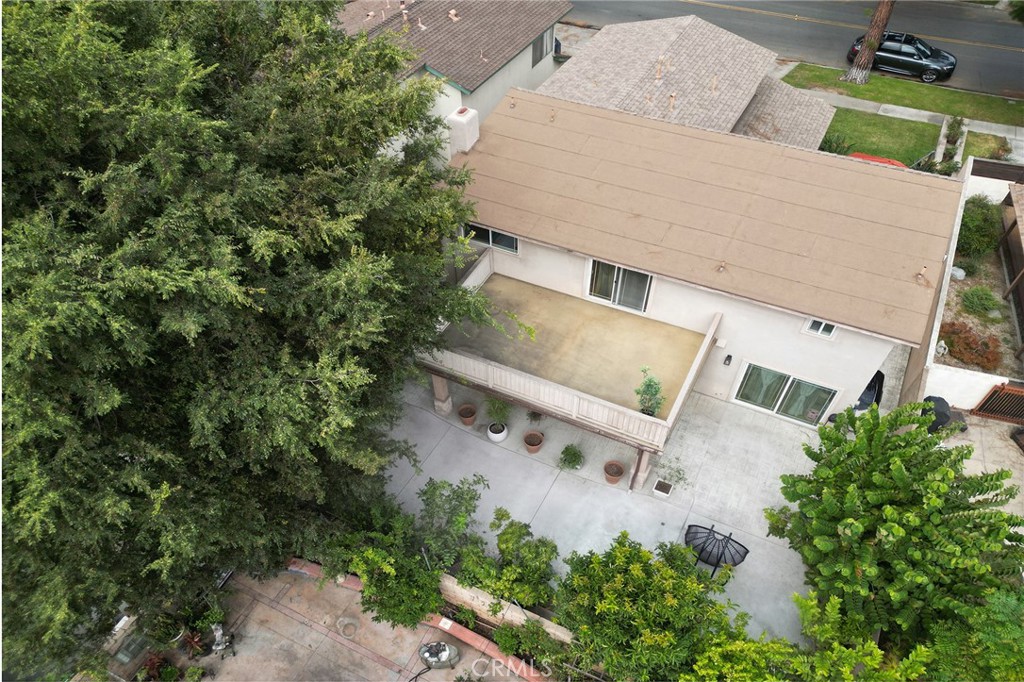 main property photo 44