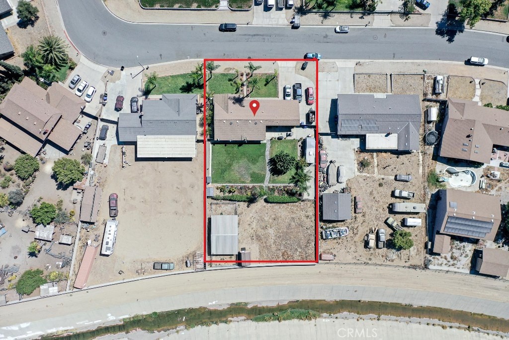 main property photo 43