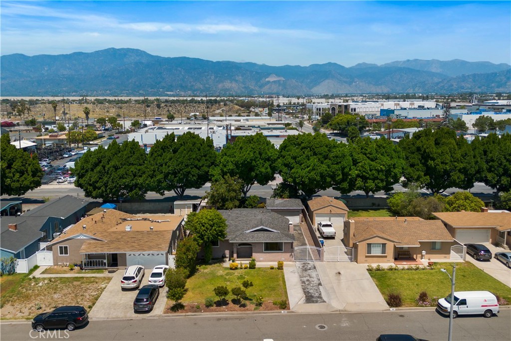 main property photo 26