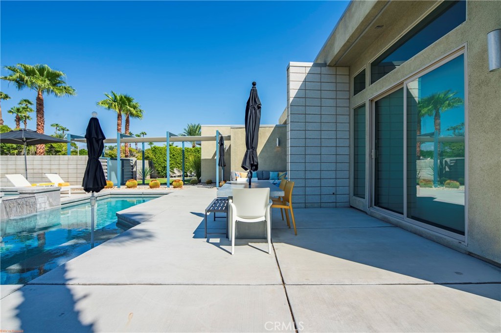 main property photo 60