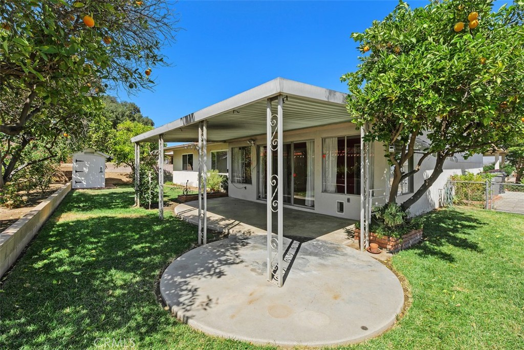 main property photo 8