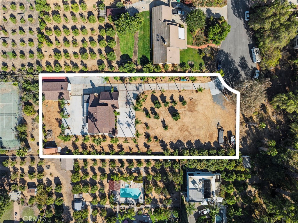 main property photo 7