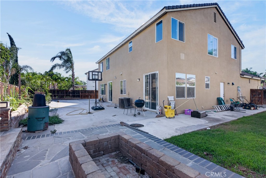 main property photo 50