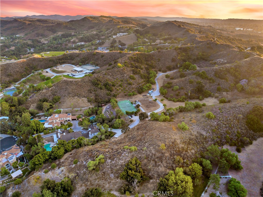 main property photo 11