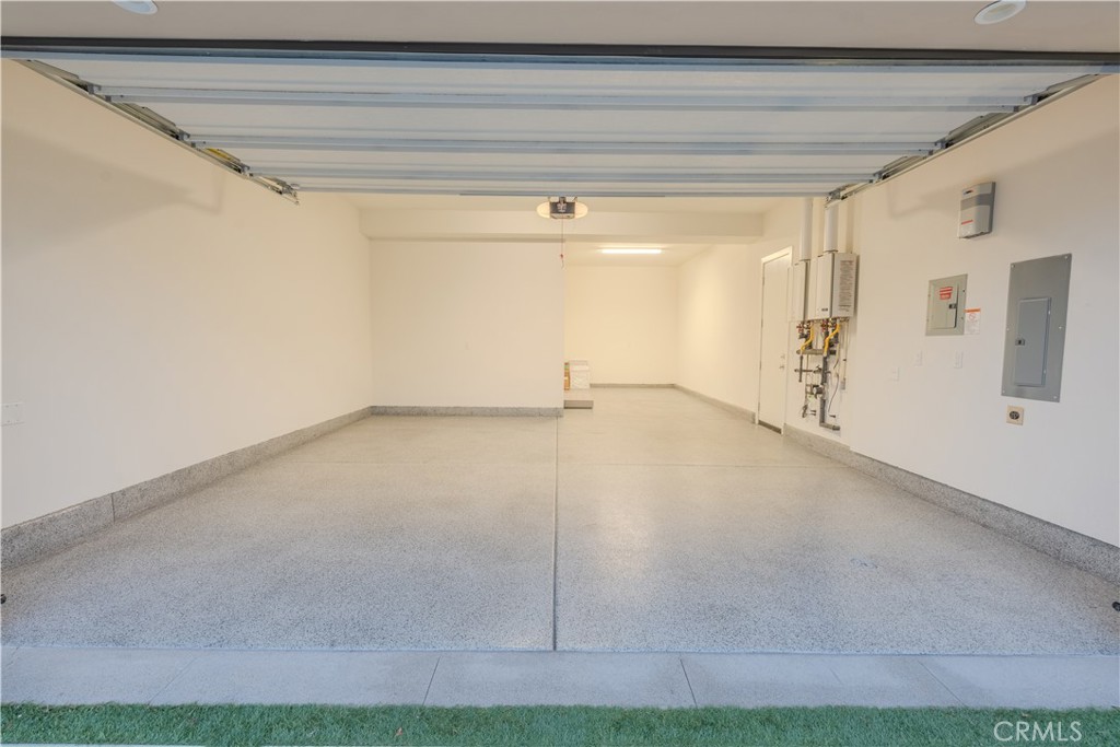 main property photo 60