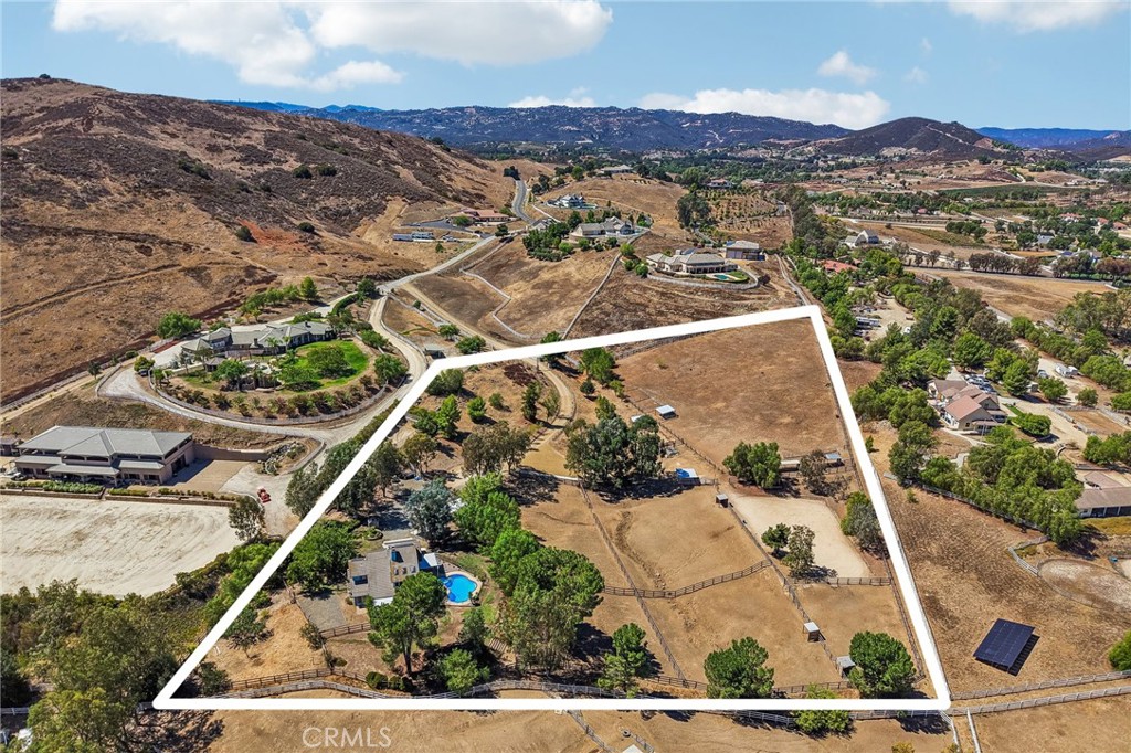 main property photo 7