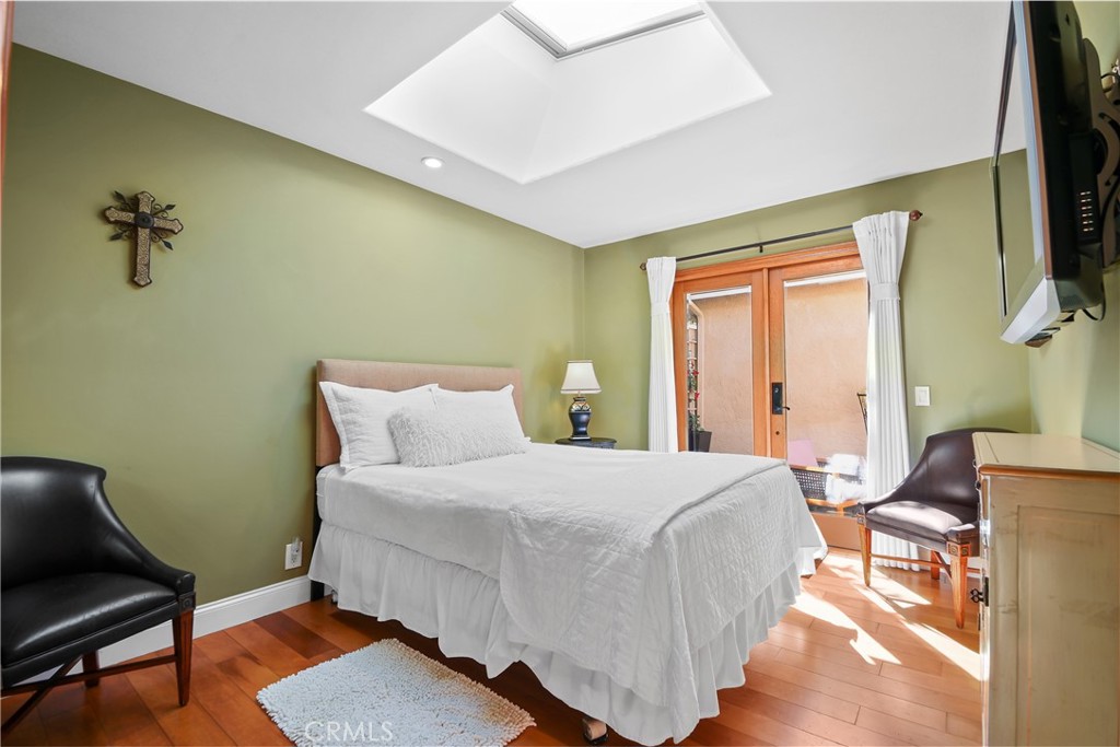 main property photo 24