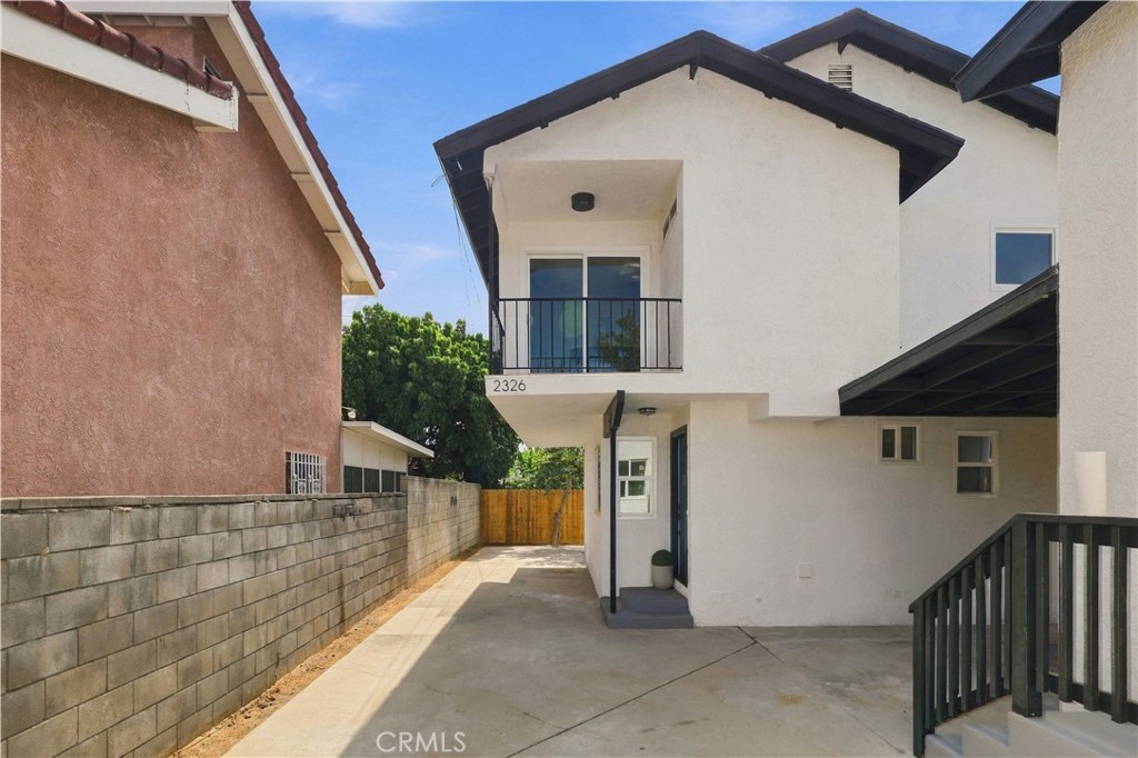 main property photo 41