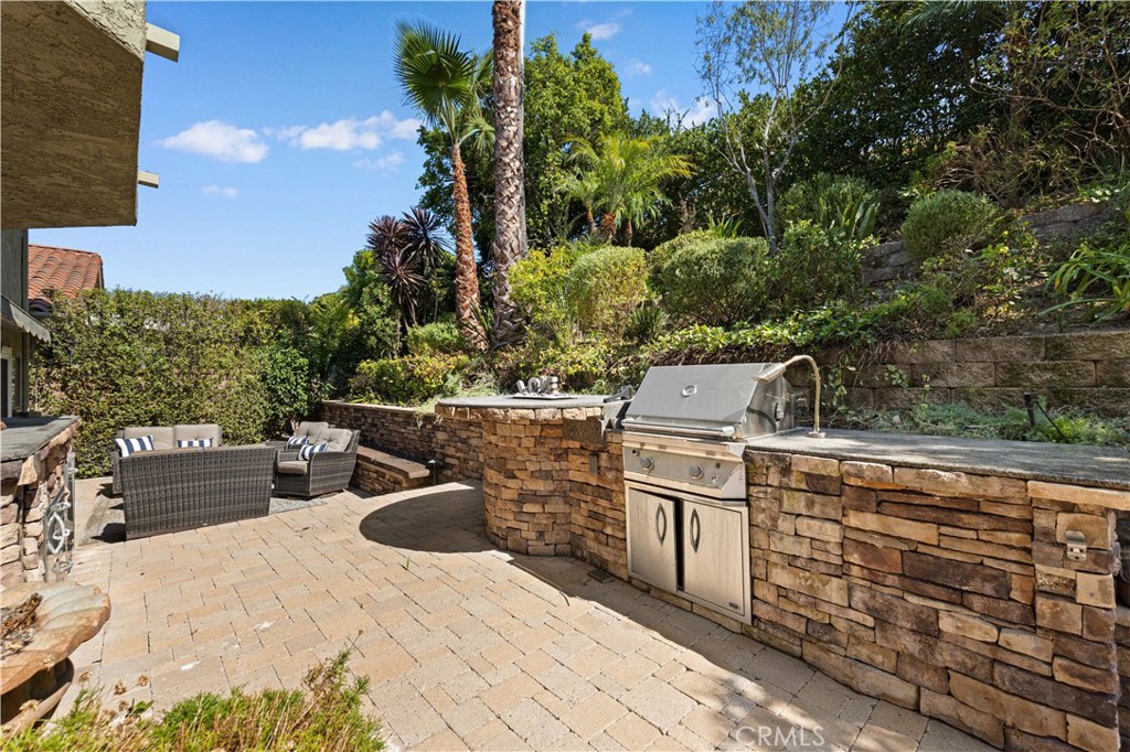 main property photo 60