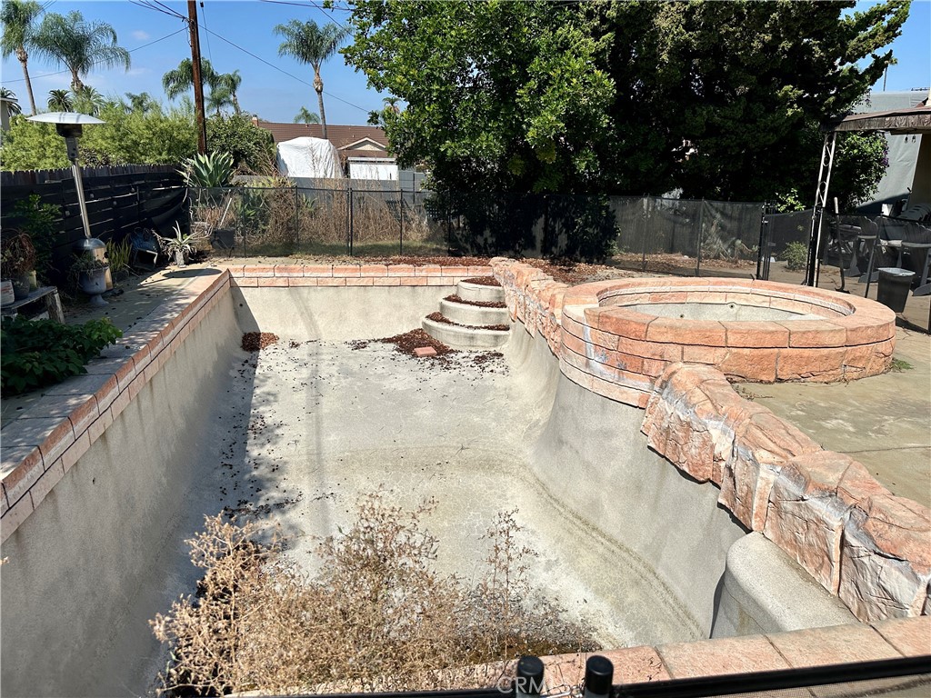main property photo 57