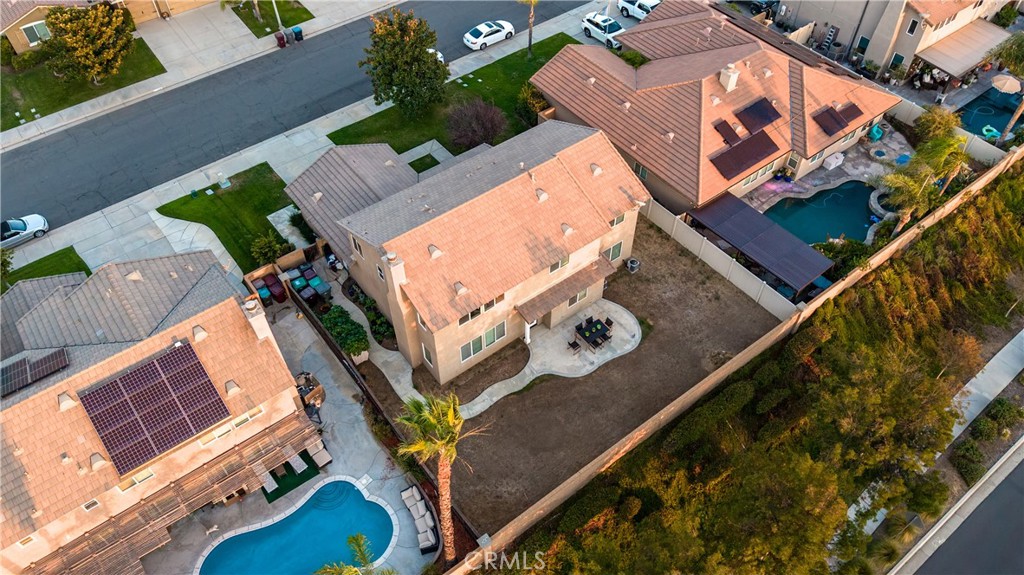 main property photo 51