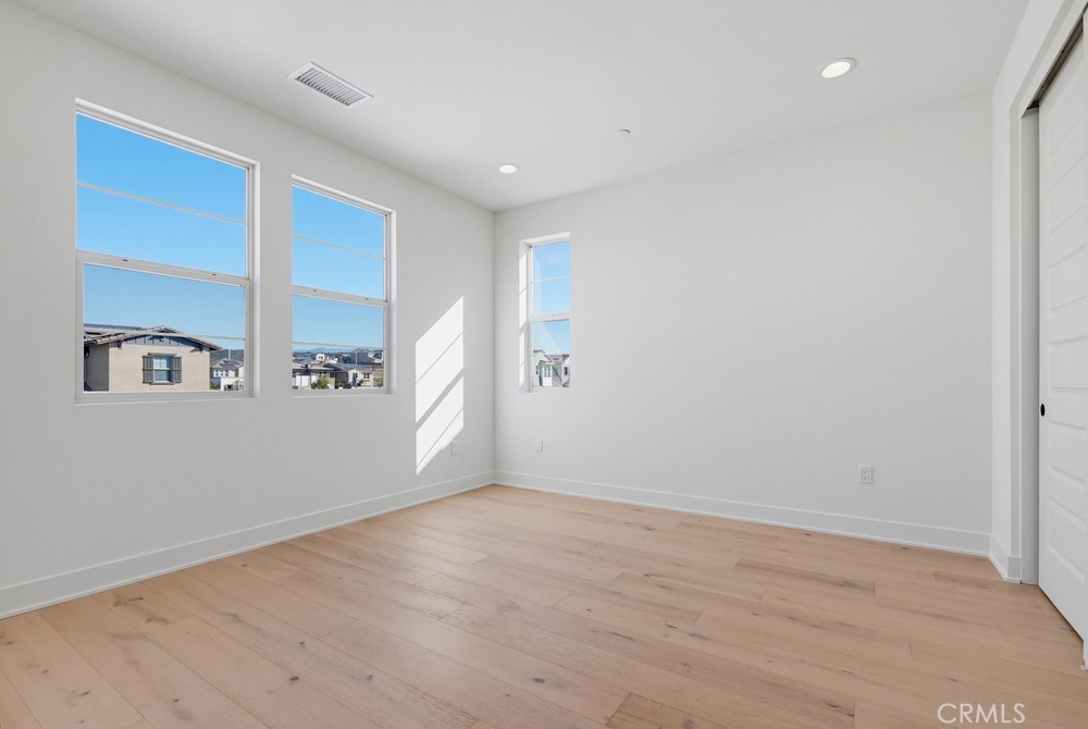 main property photo 66
