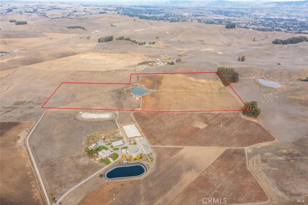 main property photo 32