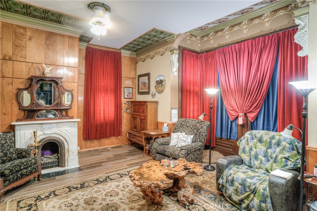 main property photo 14
