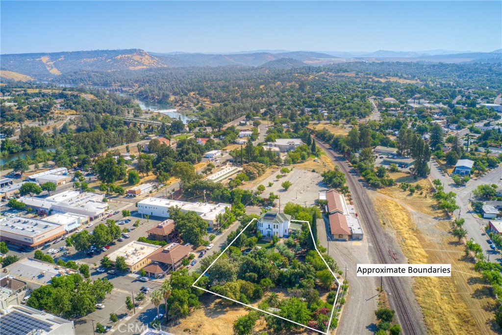 main property photo 5