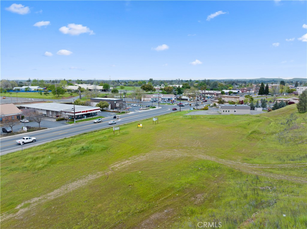 main property photo 13
