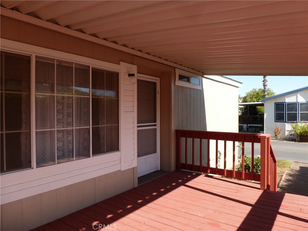 main property photo 6