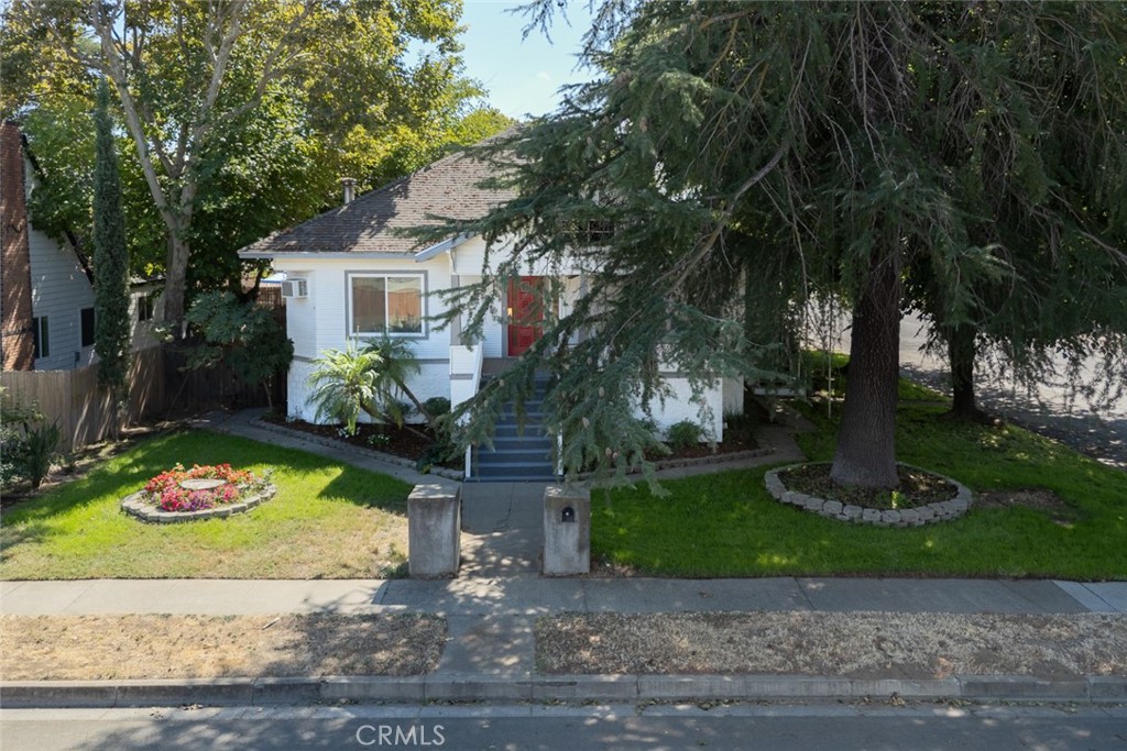 main property photo 44