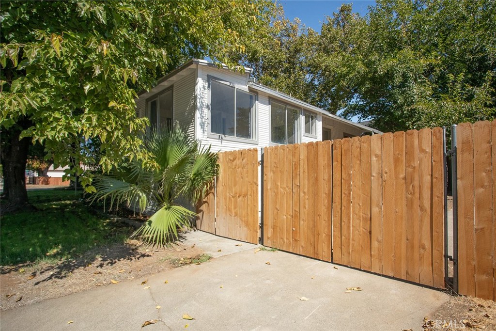 main property photo 52