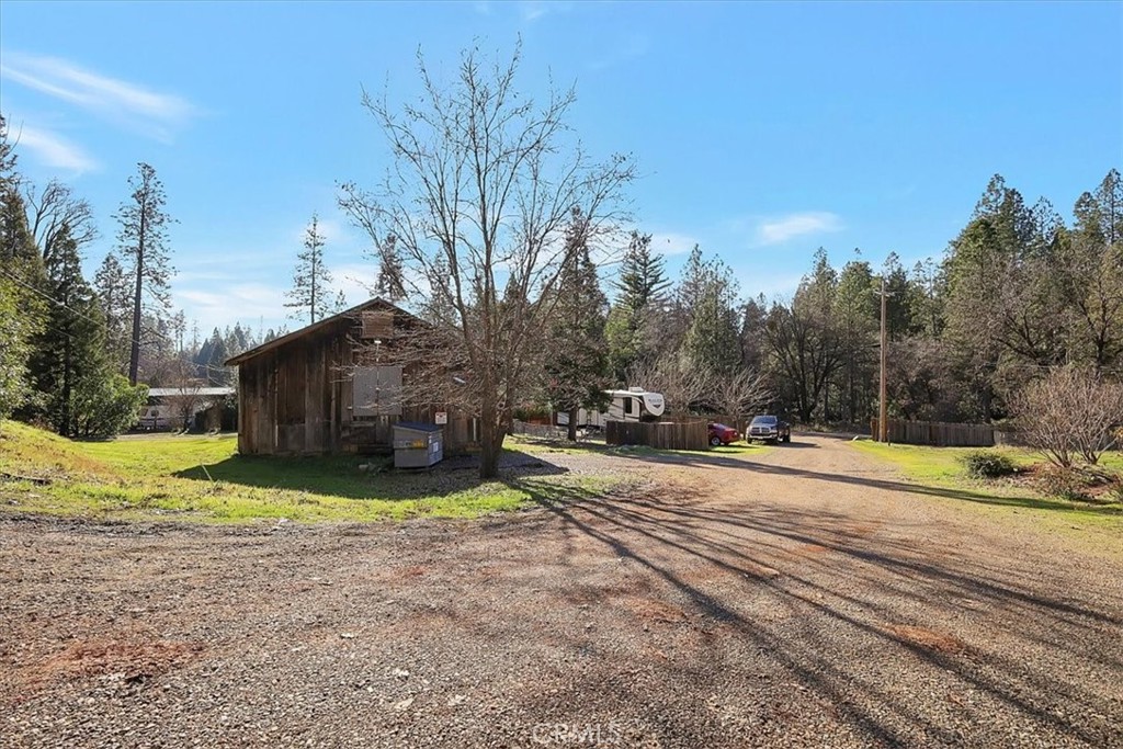 main property photo 37