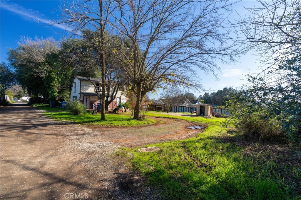 main property photo 11