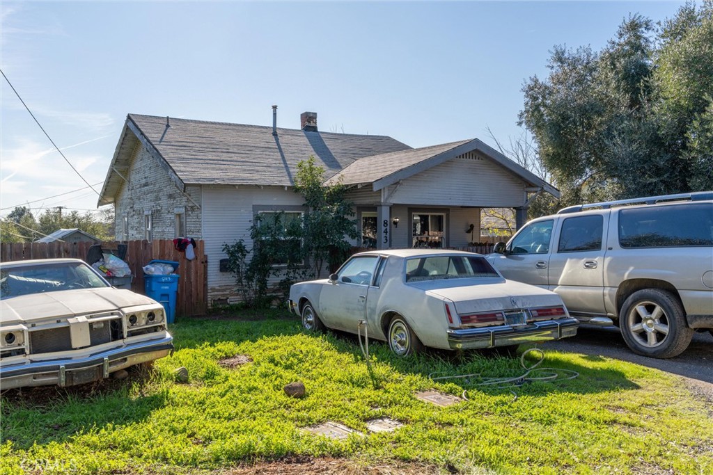 main property photo 7