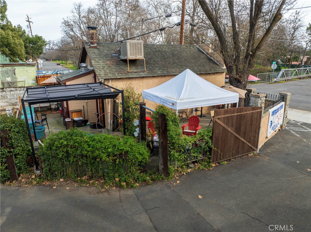 main property photo 13