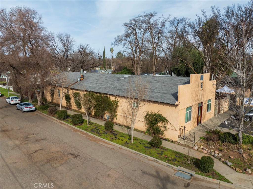 main property photo 5