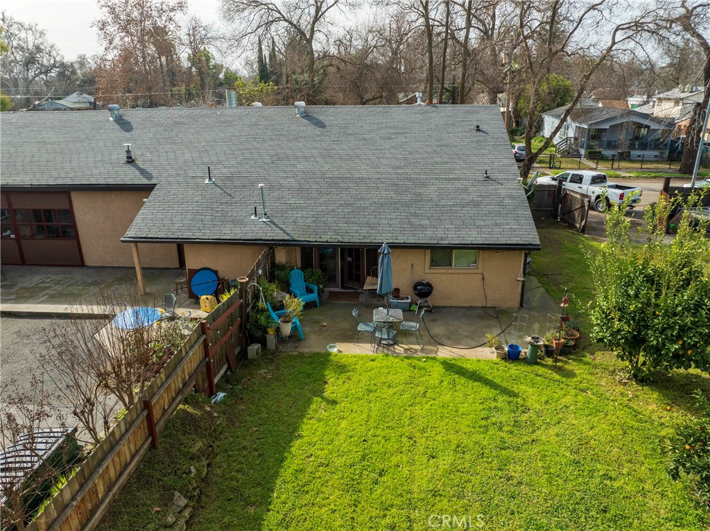 main property photo 6