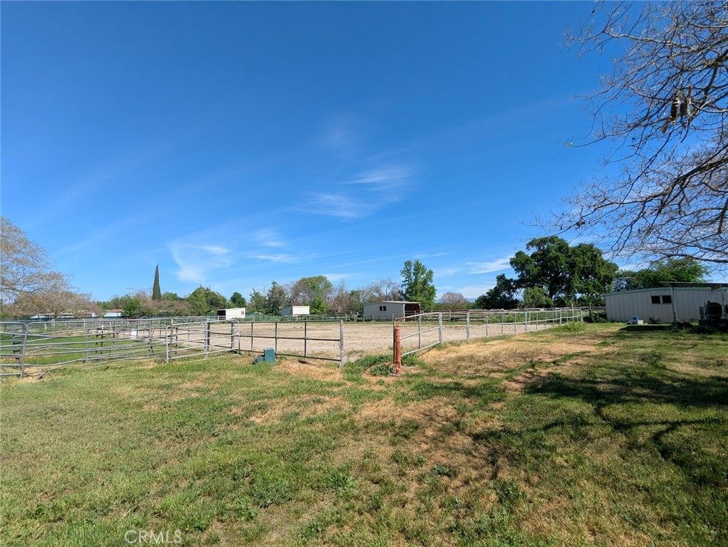 main property photo 7