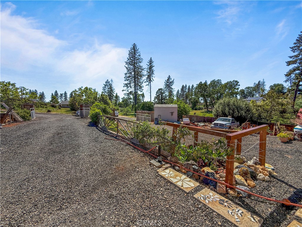 main property photo 31