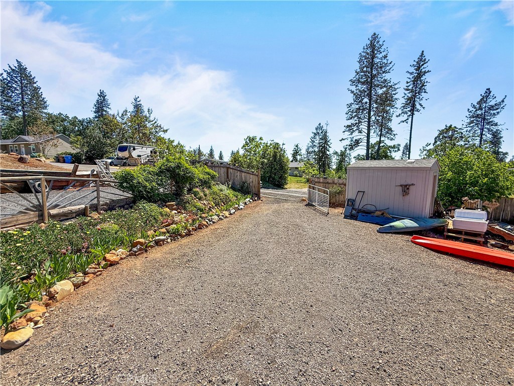 main property photo 37