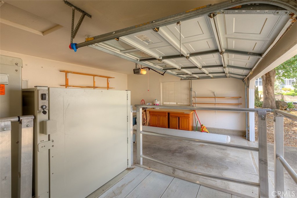 main property photo 26