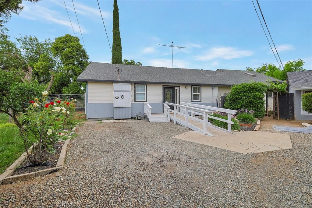 main property photo 4