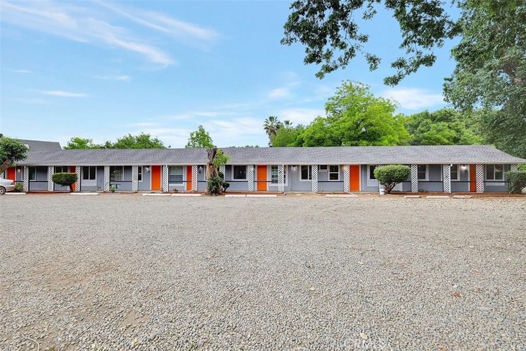 main property photo 60