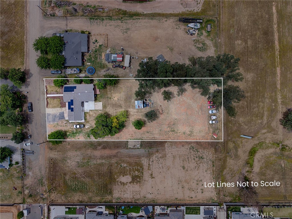 main property photo 30