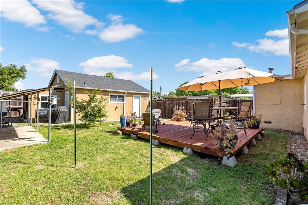 main property photo 25