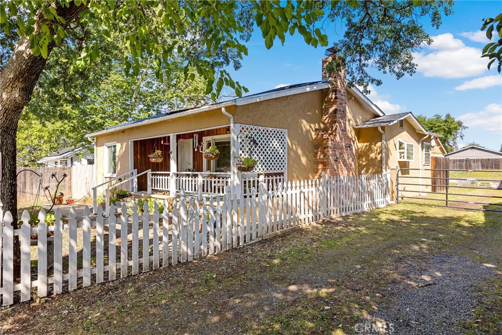 main property photo 5