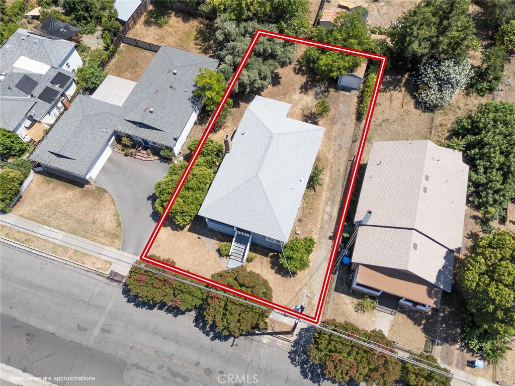 main property photo 43