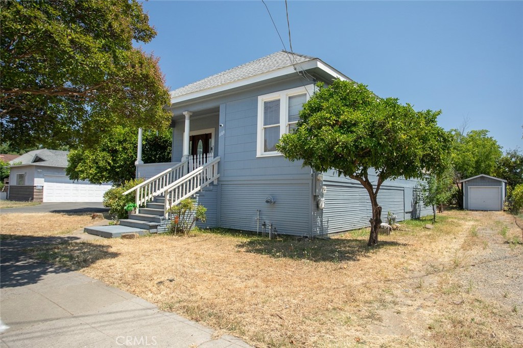 main property photo 45