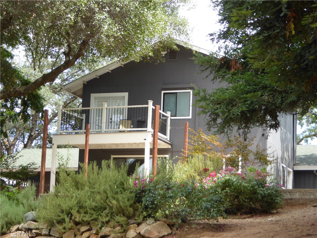 main property photo 41