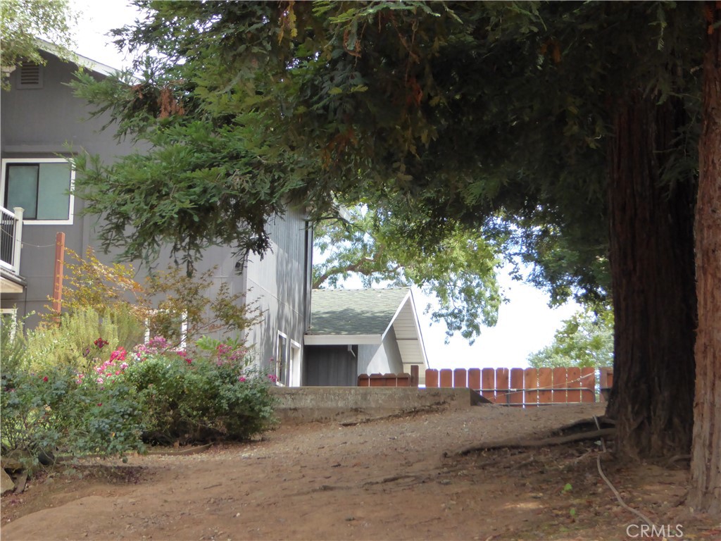 main property photo 43