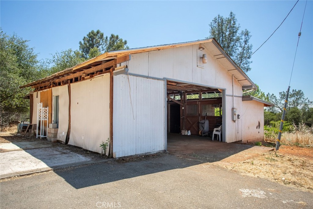 main property photo 22