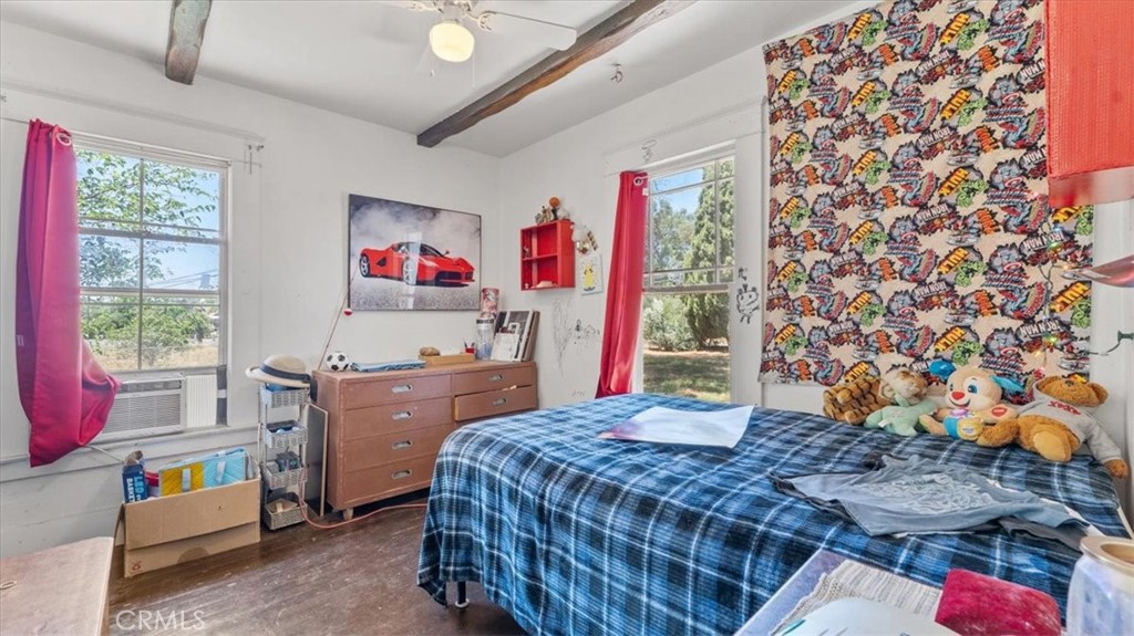 main property photo 15
