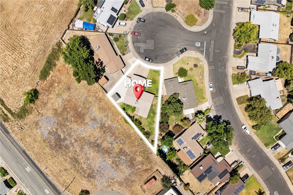 main property photo 30