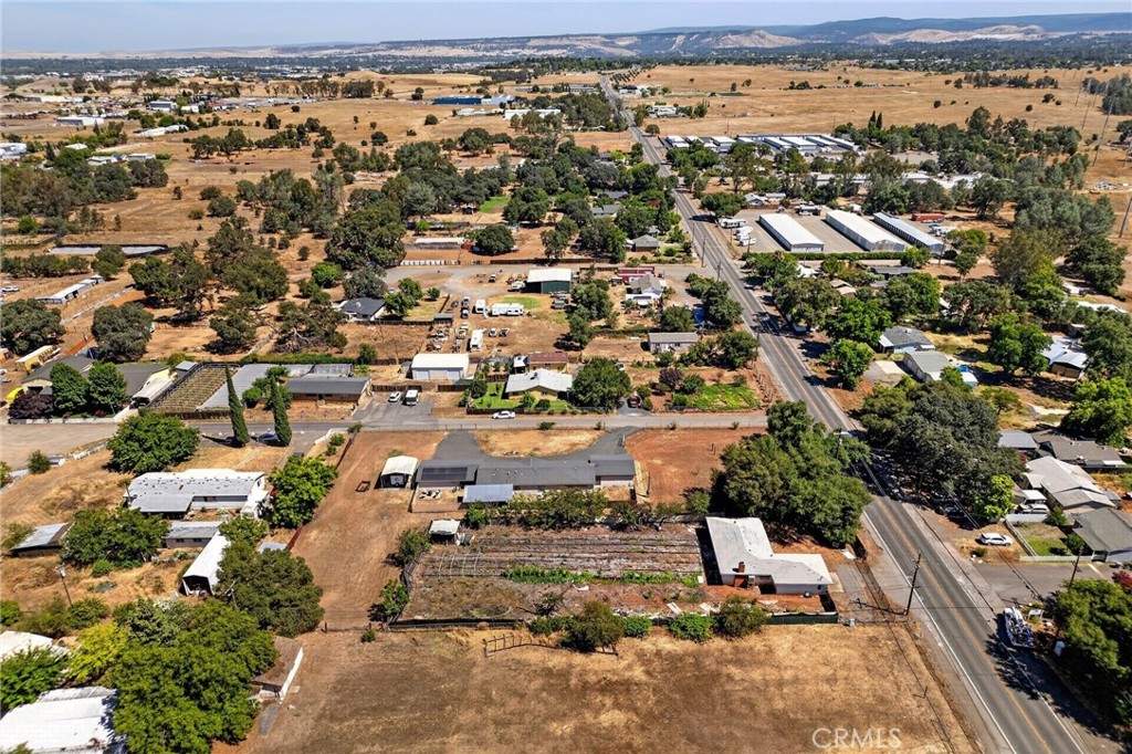 main property photo 45
