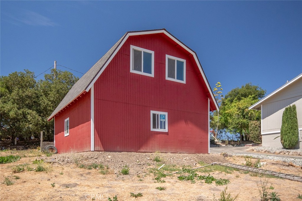 main property photo 61