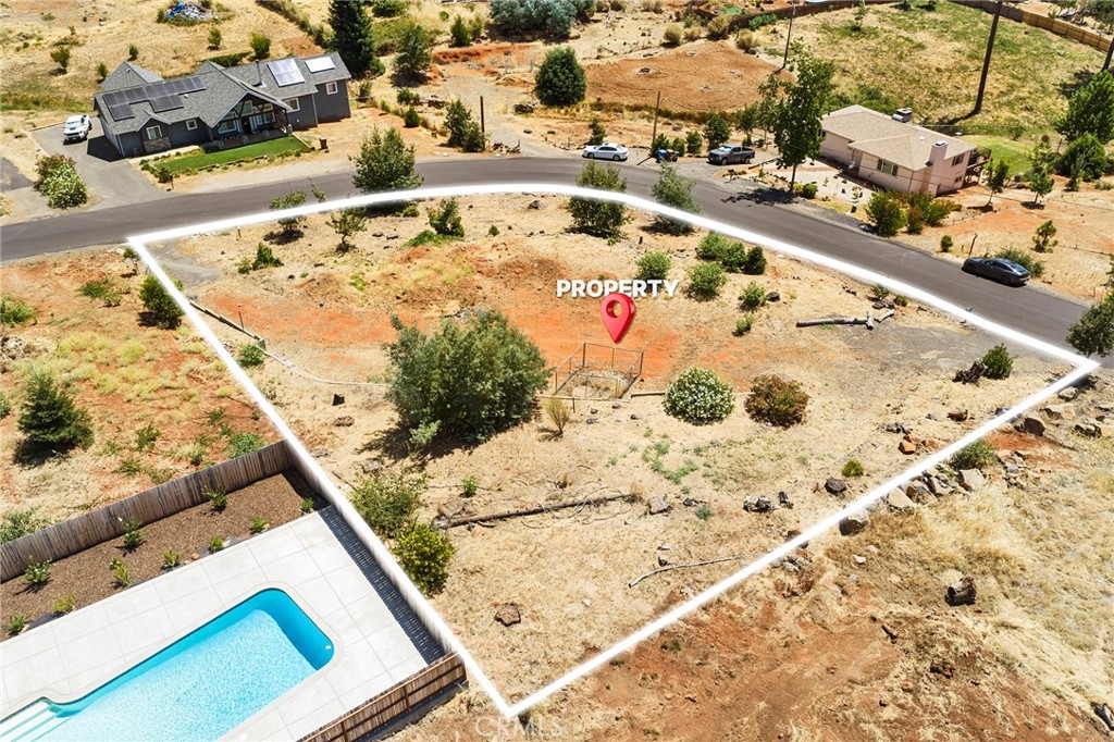 main property photo 12